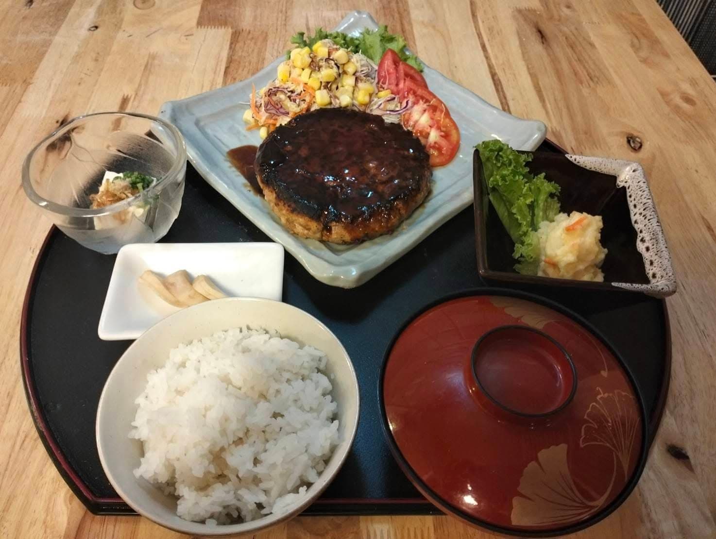 Izakaya dining experience — charcoal BBQ at your table